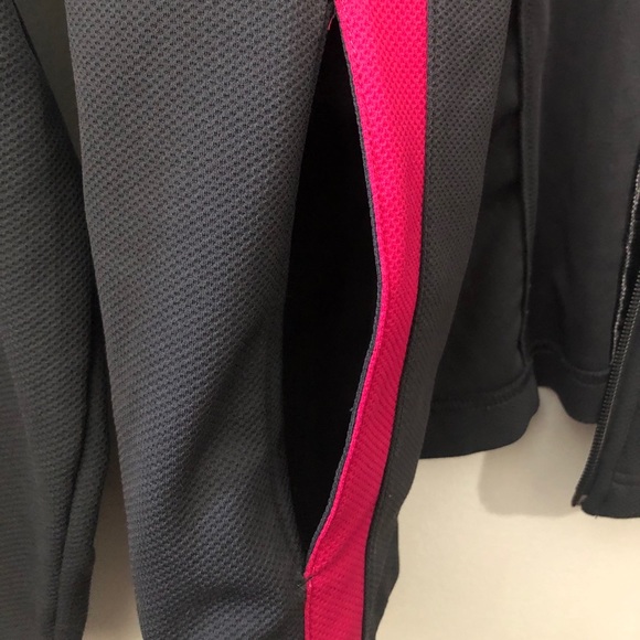 adidas grey and pink jacket - Picture 3 of 6